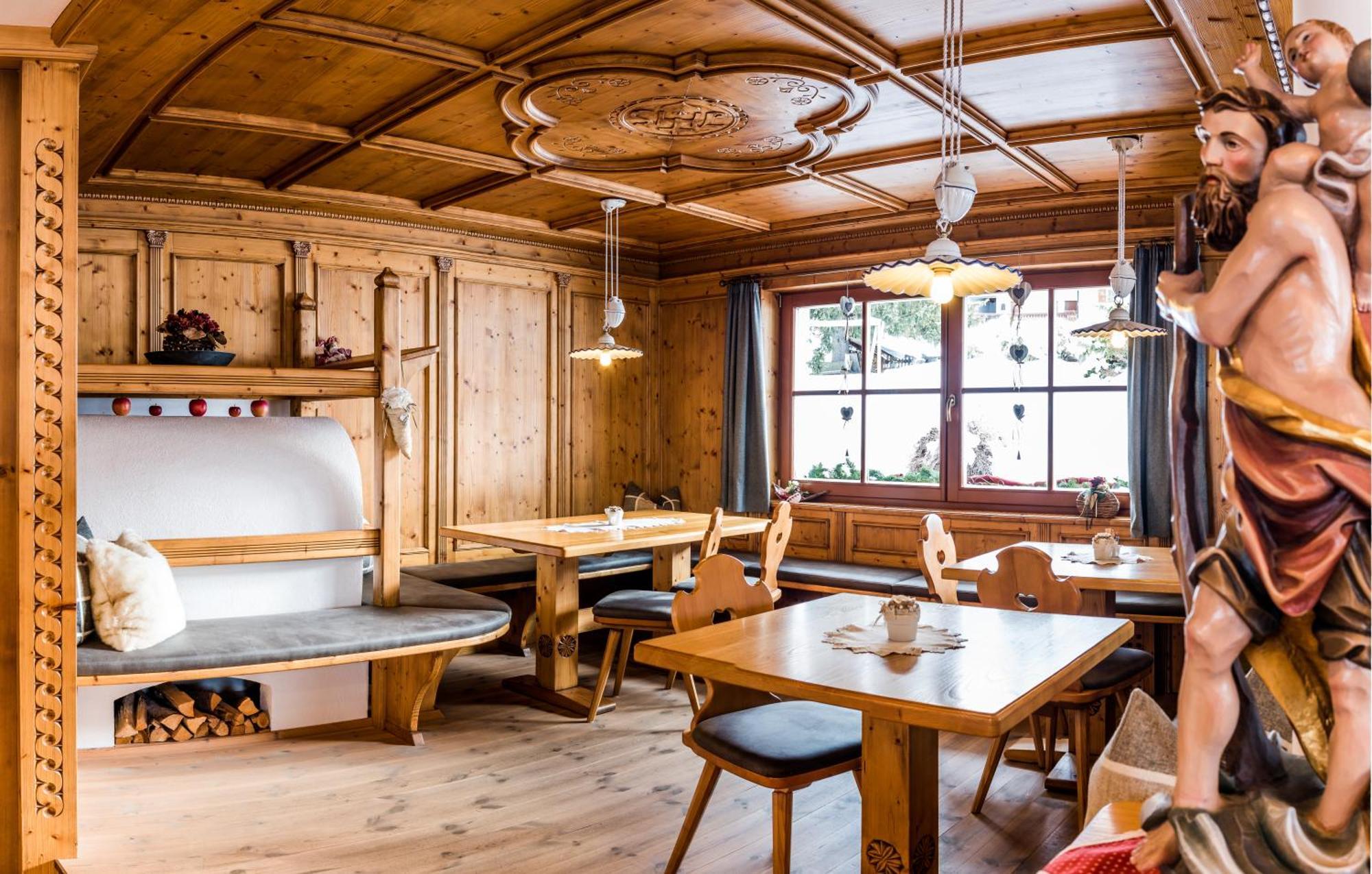 סלבה די ואל גרדנה Garni Hotel Iris מראה חיצוני תמונה